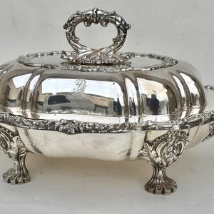 1820s Georgian Sheffield-Plate Silver Entree Dish Engraved w/ Armorial Crest