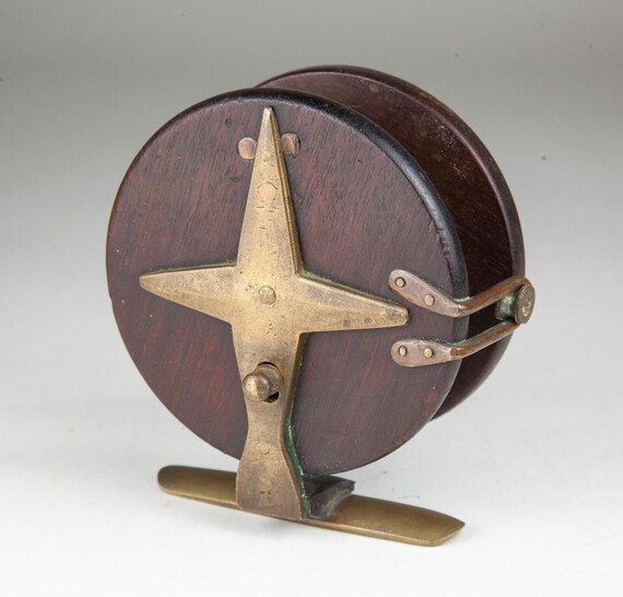 Moulinet de pêche en bois Heaton « SUN » vintage de 3,5 pouces en laiton et noyer avec loquet DS