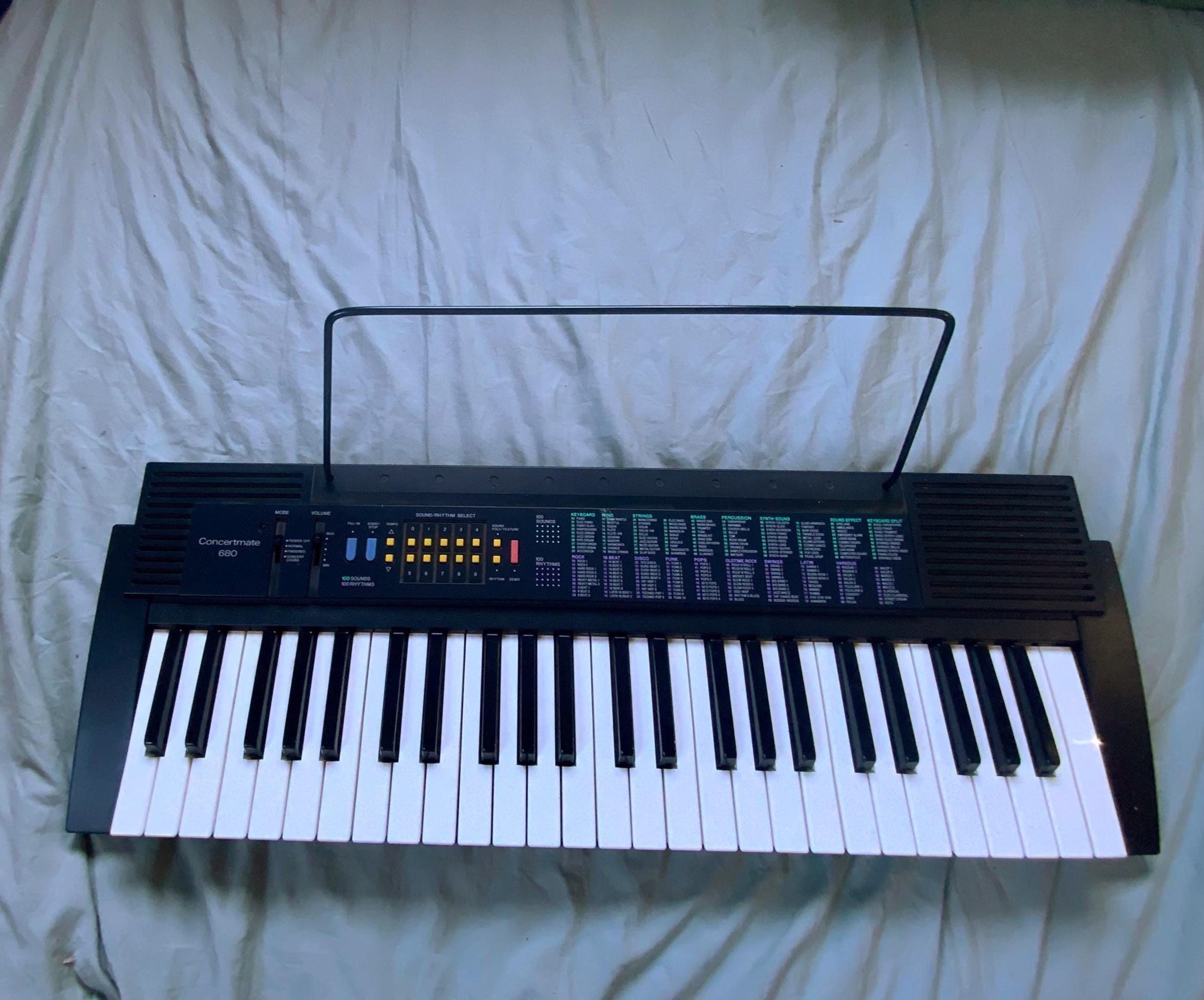 REALISTIC Concertmate 680 Keyboard Vintage 1980's Radio Shack - Etsy