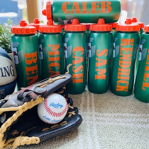 Personalized Gatorade Water Bottles with FREE Lid Label Stickers! - Birthday Party Favor - Sports Water Bottle - Back to School Water Bottle