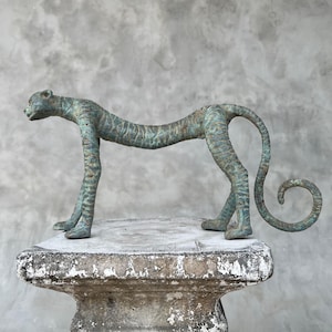 Polished Bronze Cheetah Statue - Wild Cat Sculpture, Safari Animal Art, Modern Animal Figurine, Exotic Home Decor, Elegant Styling - BR306