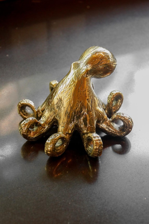 Bronze Octopus Sculpture: Nautical Sea Life Decor - BR214