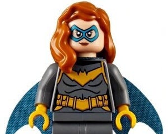 LEGO Super Heroes Minifigures Pack of 10 Characters - Crafts Construction Toys Party Gifts Favours Batman BatGirl Thor Robin Joker Iron Man