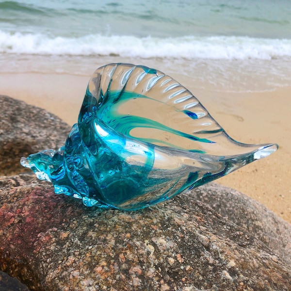 Blue Transparent Conch Shell Art Glass Sculptures Home Decor Ocean Lover Gift