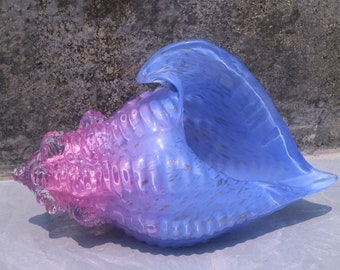 Handmade Blown Pink Blue Conch Shell Glass Sculptures,Glass Conch,Beach Art,Ocean Art,Party Favors, Wedding Gifts, Halloween Gifts