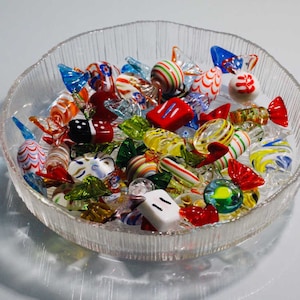  Brccee AC 20pcs Glass Candy Vintage Murano Glass Sweets Wedding  Birthday Halloween Christmas Party Candy Decorations Gift : Home & Kitchen