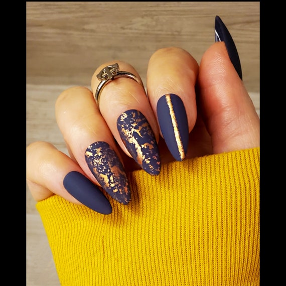 Navy Blue & Rose Gold Matte Glam Press on Nail Set in Almond - Etsy Navy Blue & Rose Gold Matte Glam Press on Nail Set in Almond - Etsy