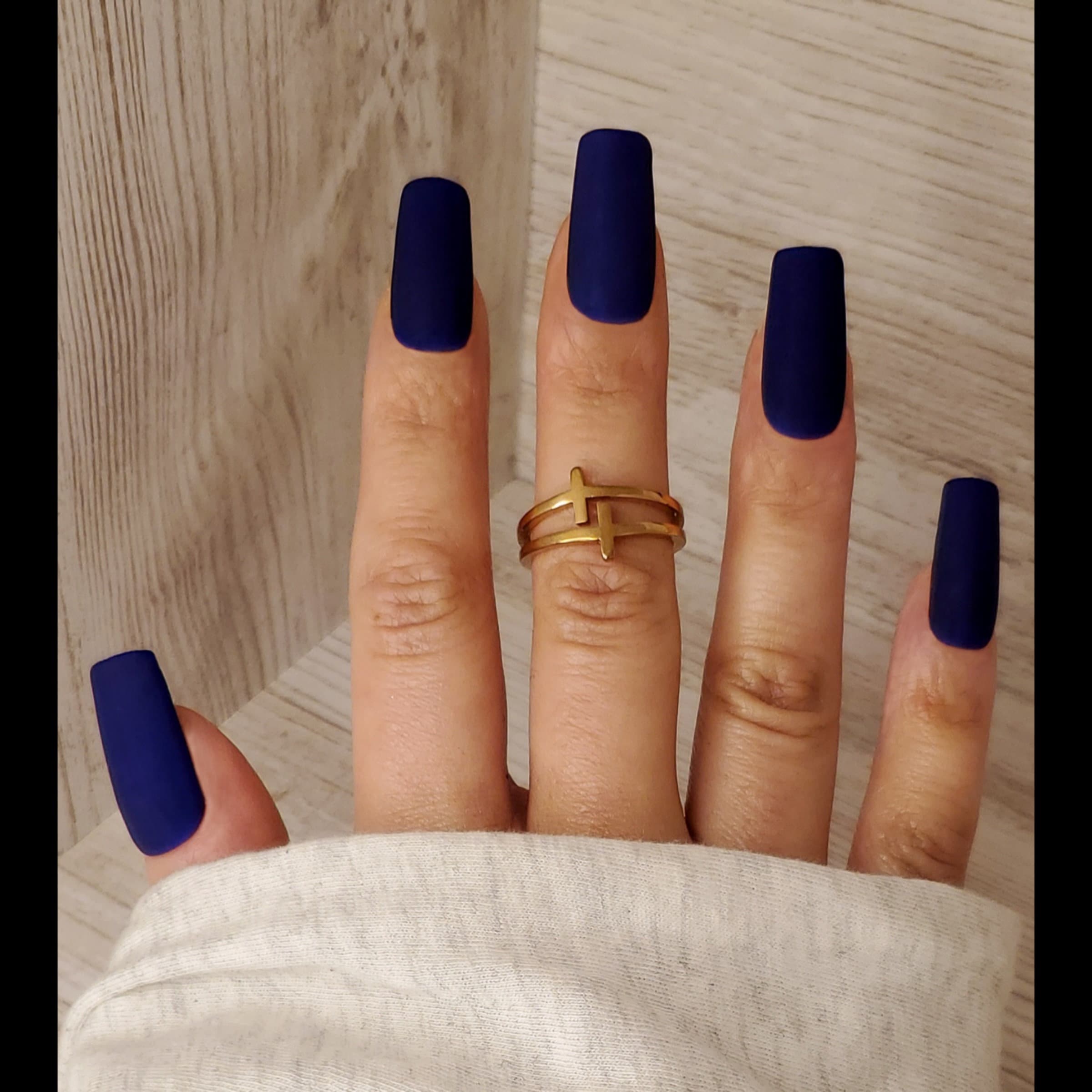 Preppy Nails with Matte Navy Charm