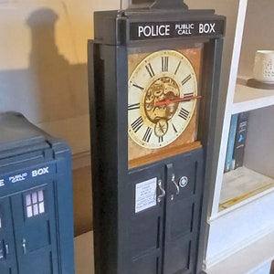 TARDIS Inspired Wall Clock image 2