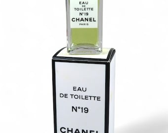 Chanel No. 19 Body Cream Creme Pour Le Corps 150 G/ 5 Fl.oz