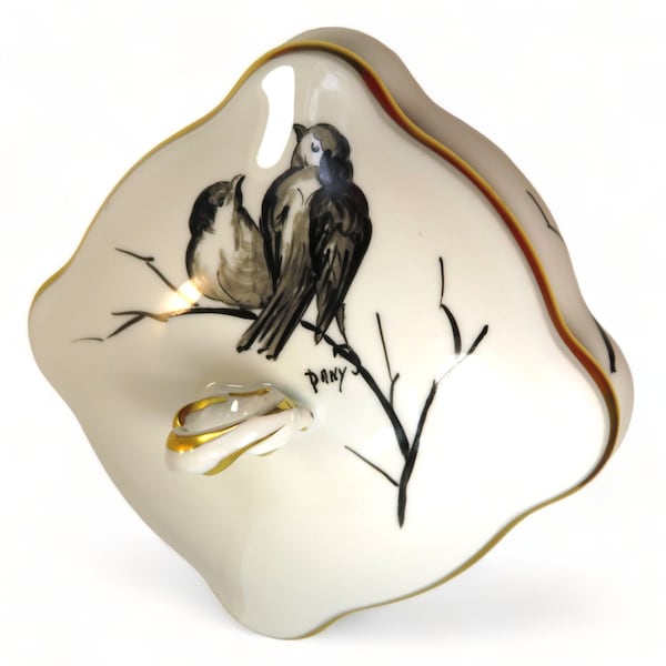 Boite à bijoux en porcelaine de Limoges, Décor oiseaux peint à la main
