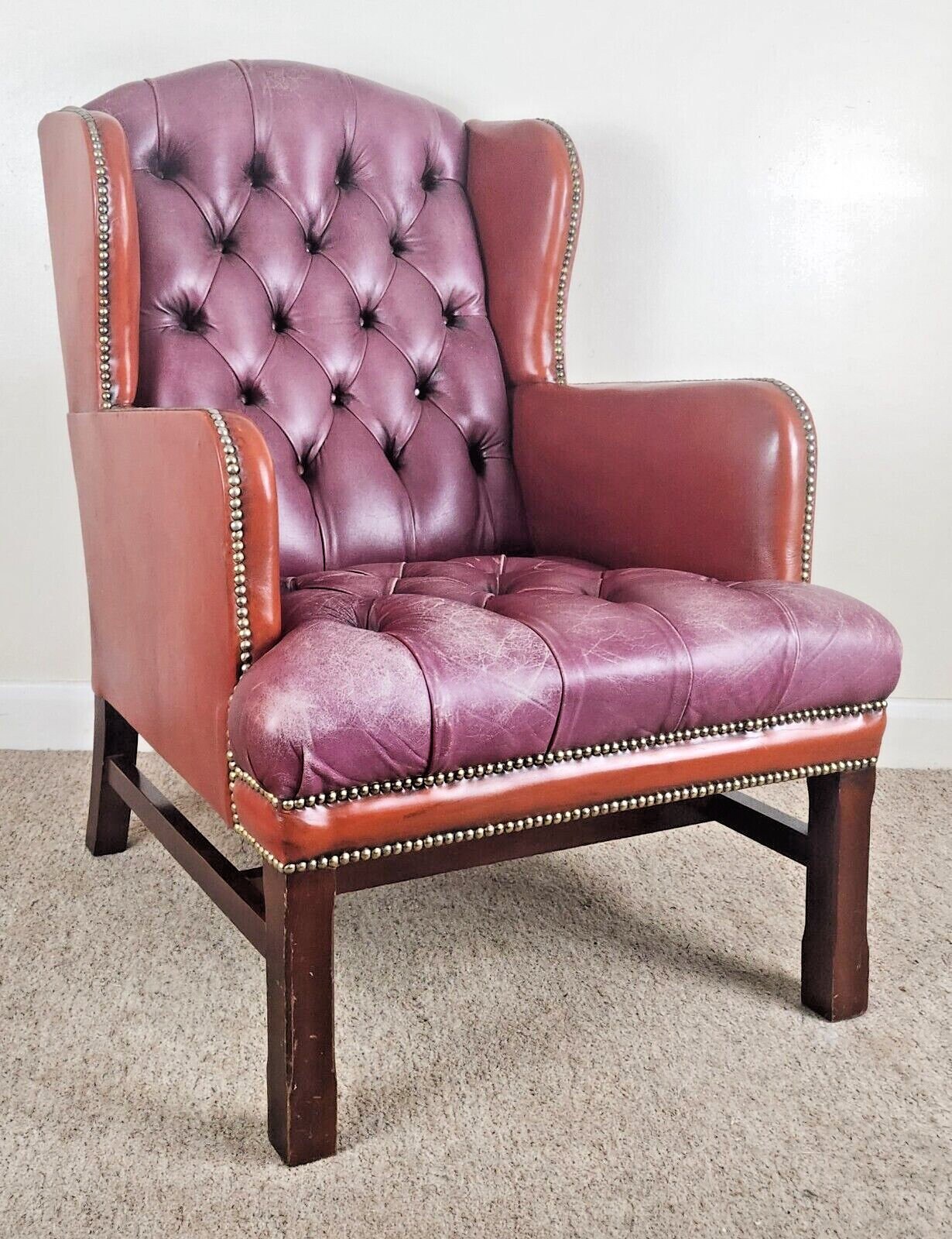 Tufted leather chair deals