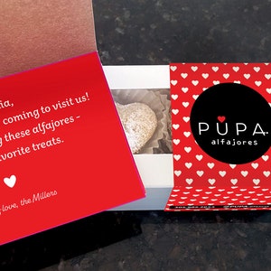 Heart Shaped - 12 Alfajores Gift Box
