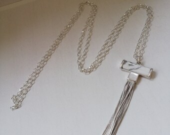 Rebuilt necklace in white metal, art deco style