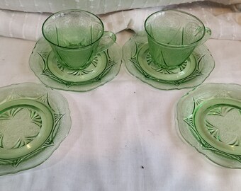 Hazel Atlas Royal Lace pattern tea for two