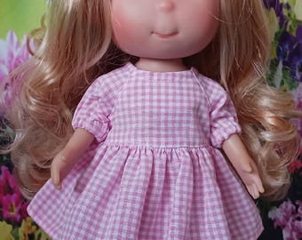 Vestido de cuadros vichy rosa y blanco – Para muñecas Mia y Pippa de 30 cm – Conjunto de algodón hecho a mano con falda larga