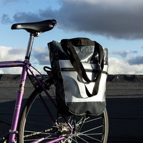 PANNIER BAG / anthracite / cycling bag / Bike Bag / upcycling bags from BAGIRLS