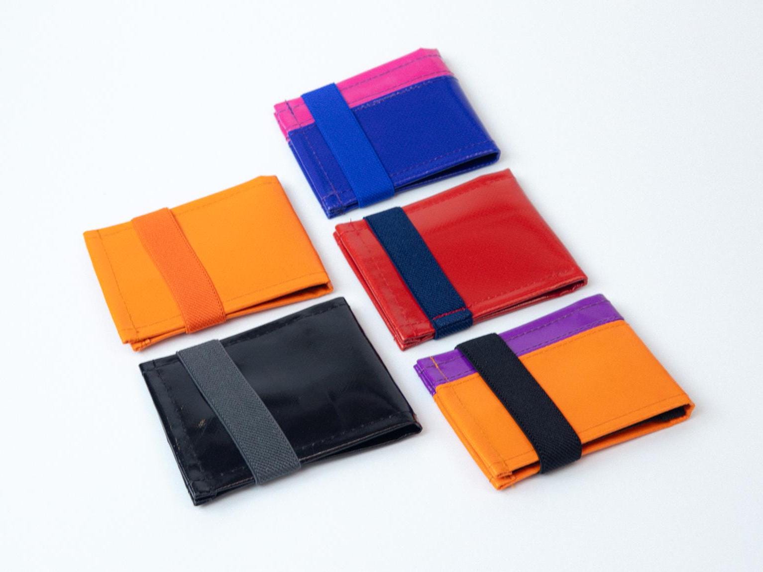 Tetra Pak Billeteras Con Material Reciclado Set Rutina AntiManchas