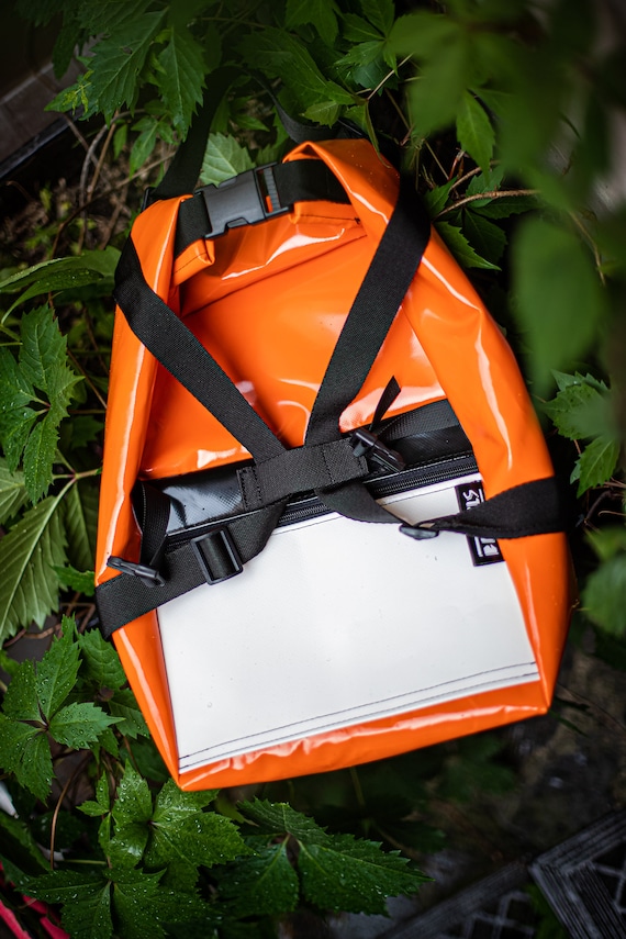 Orange LKW-Plane, Rolltop, Rucksack, Fahrradtasche - Etsy sterreich