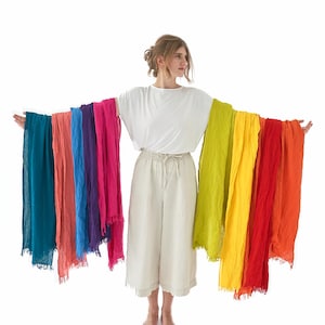 Écharpe 100 % coton -25 couleurs | Style unique | Réfrigérateur fait main | Accessoires femmes et hommes | Châle cache-cou| Froissé bio ramolli