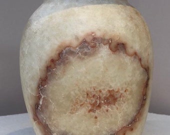 Alle Alabaster vase auf einen Blick