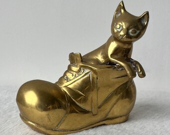 Brass Cat in a Workman’s Boot, Solid 1980s Vintage Brass Sculpture