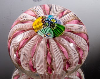 Künstlerischer Paperweight "Latticino Crown" - Ø 6,5 cm - Murano 1960-1979