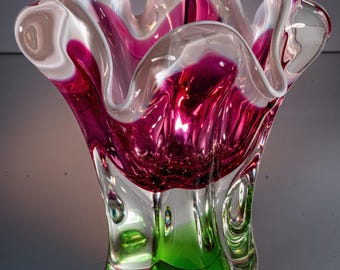 Josef Hospodka - Chřibská (Borske Sklo) - Mid Century designer vase - height 17 cm / 1.4 kg - Czech Republic 1960-1969