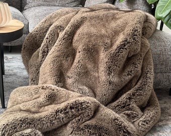 Luxus Kunstfell Decke - Handgefertigter hypoallergener Überwurf | Premium Felldecke