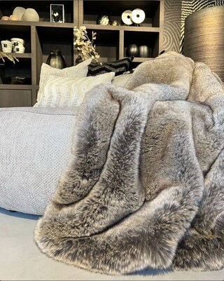 Coperta In Pelliccia Sintetica Di Lusso: Morbidissima, Pesante E Certificata Oeko-Tex Per Un Comfort Da Sogno (4 Misure E Colori)