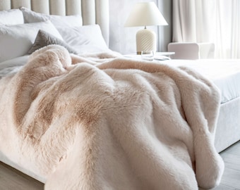 Luxus Kunstpelz Decke - Handgemacht | Chinchilla Pelz | Gewichtete Decke - Ökologische und Super weiche Decke