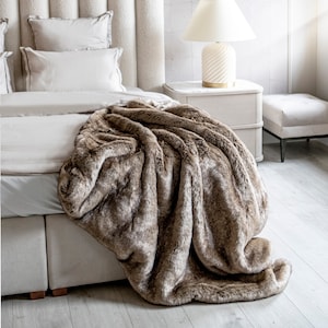 Luxury Fur Blanket Lovely Eco Extra Soft Faux Fur Blanket Wedding Gift for Her