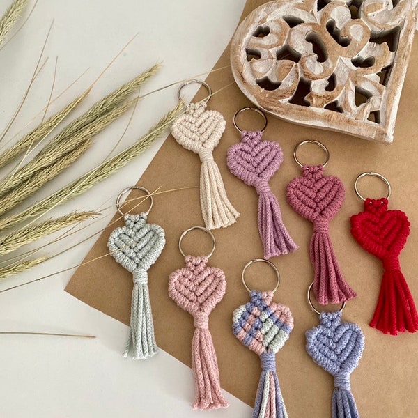 Mini macrame keychain/ heart keyring / bag accessories