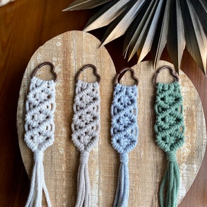 Macrame keychain / boho style accessories