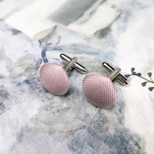 Unique blush pink cufflinks made of designer fabric, Gift for Him, Groomsmen Gift, Cufflinks for Groom, Father of the Bride, Cuff links Dad