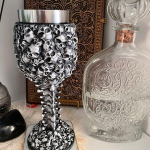 Spooky Skull Goblet Chalice
