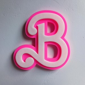 Letra decorativa rosa y blanca estilo Barbie: decoración de pared personalizada impresa en 3D