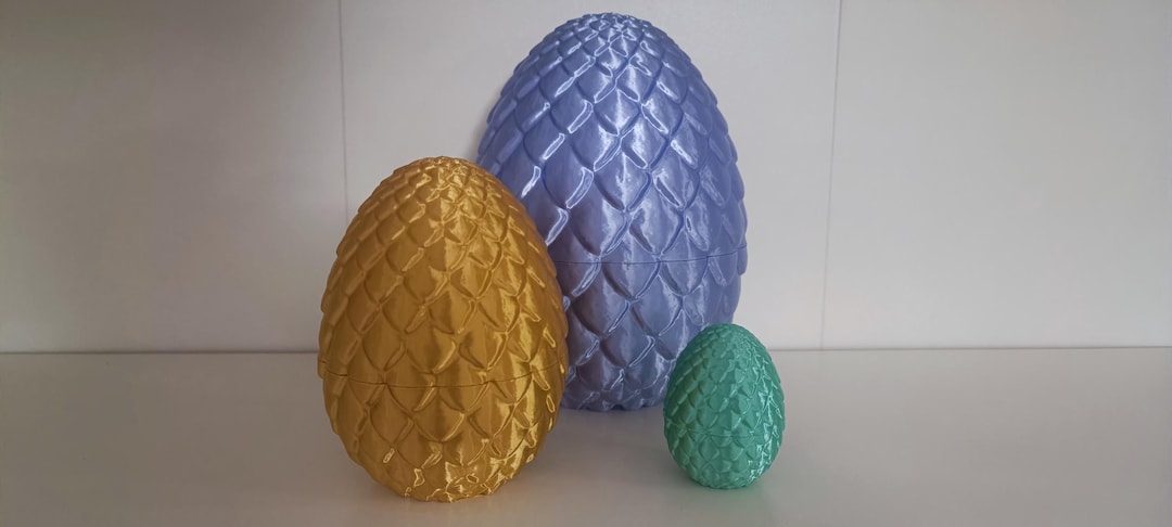 Œuf de dragon imprimé 3D, jouet réaliste avec une figurine de dragon entièrement mobile, articulations flexibles – Idéal comme décoration de maison et de bureau ou jouet de bureau