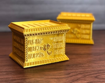 Gold Sarcophagus (100+ Cards) — Deck Box for Trading Card Games