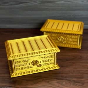 Sarcophage en or (plus de 250 cartes) — Deck Box pour jeux de cartes à collectionner