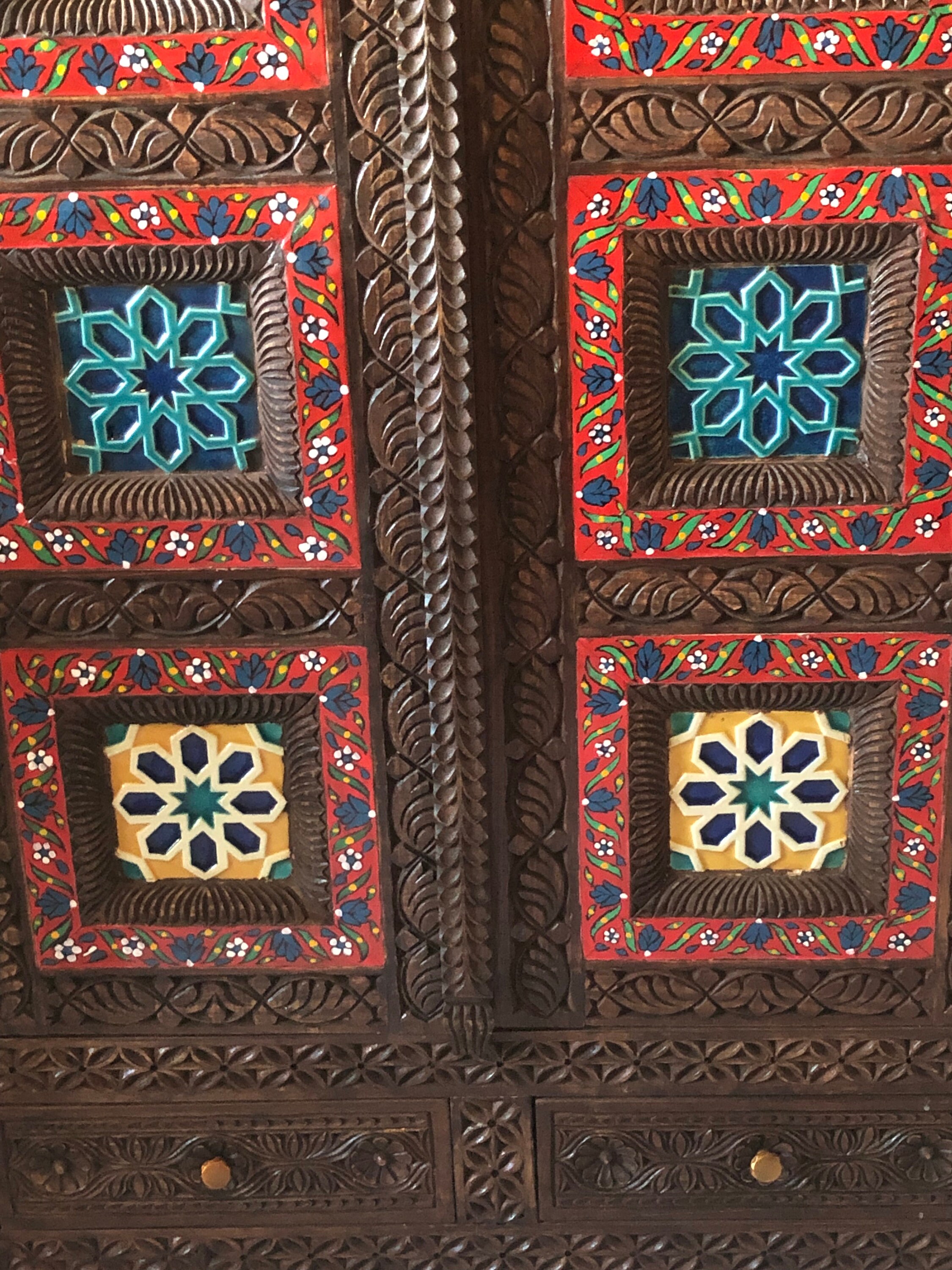 Massive Holz Schrank. Hand Gefertigt Schrank handgeschnitzt | Etsy UK