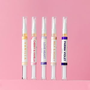 Cuticle Oil Pen, Sweet, Nail Growth Oil, Handmade, Repairing Oil, Vegan, Cruelty Free, 3ml Pen