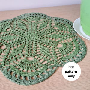 Star & Shell Lace Crochet Doily Pattern