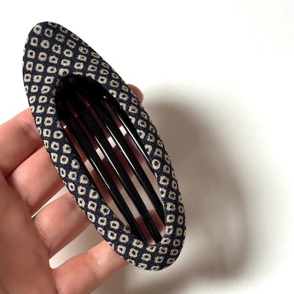 Oval Hair Clip, French style hair clip, Navy Blue, hair claw, Barrette clip, dark blue hair clip, Japanese vintage print, shibori print