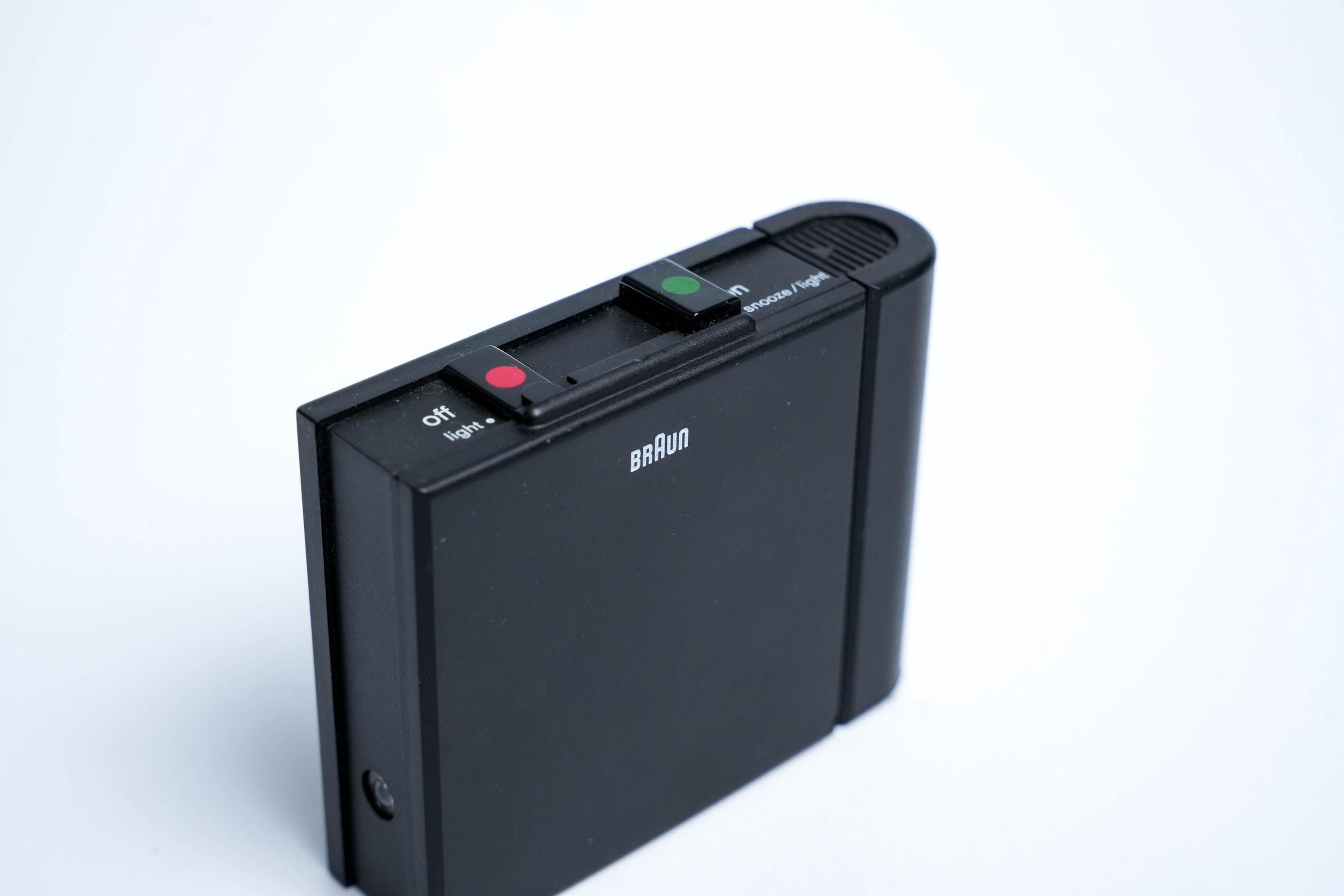 Braun AB 313 SL Travel Alarm Clock (type 4784) – 1980s German