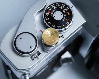 Brass Shutter Button with Japanese Wave Pattern – Laser Engraved, Fits Fujifilm, Leica, Nikon, Canon, Hasselblad