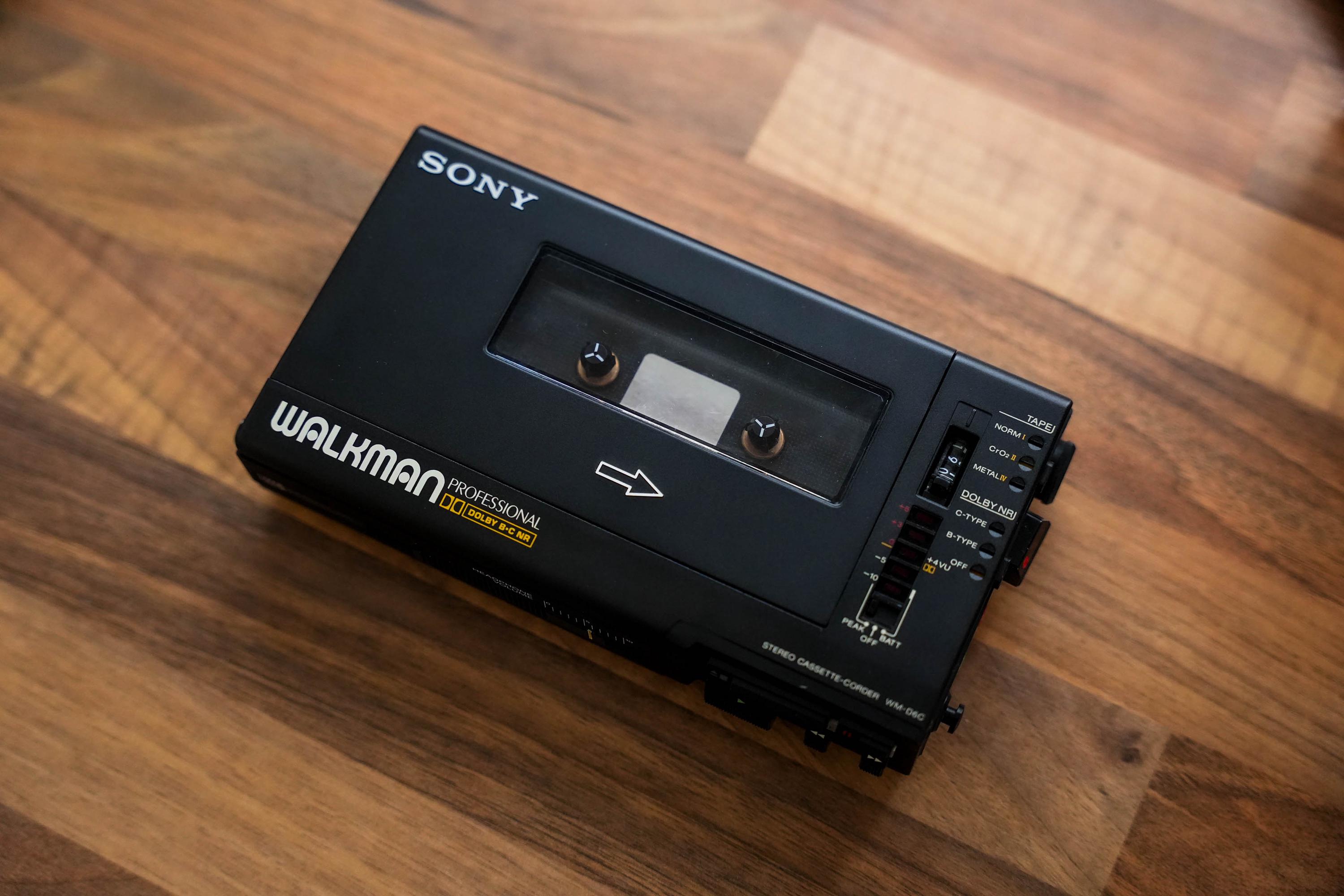 Sony Walkman WM-D6C (1984) - Iconic Portable Cassette Recorder