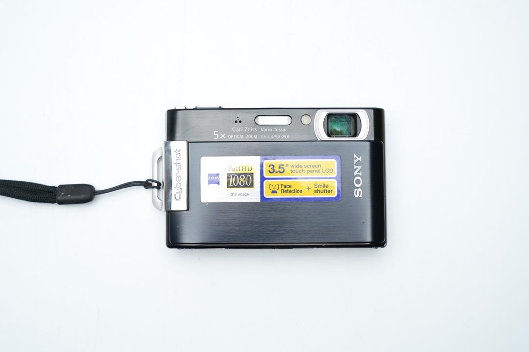 Sony Cyber-shot DSC-T200 Digital Camera – Black, 8.1MP CCD, 5x