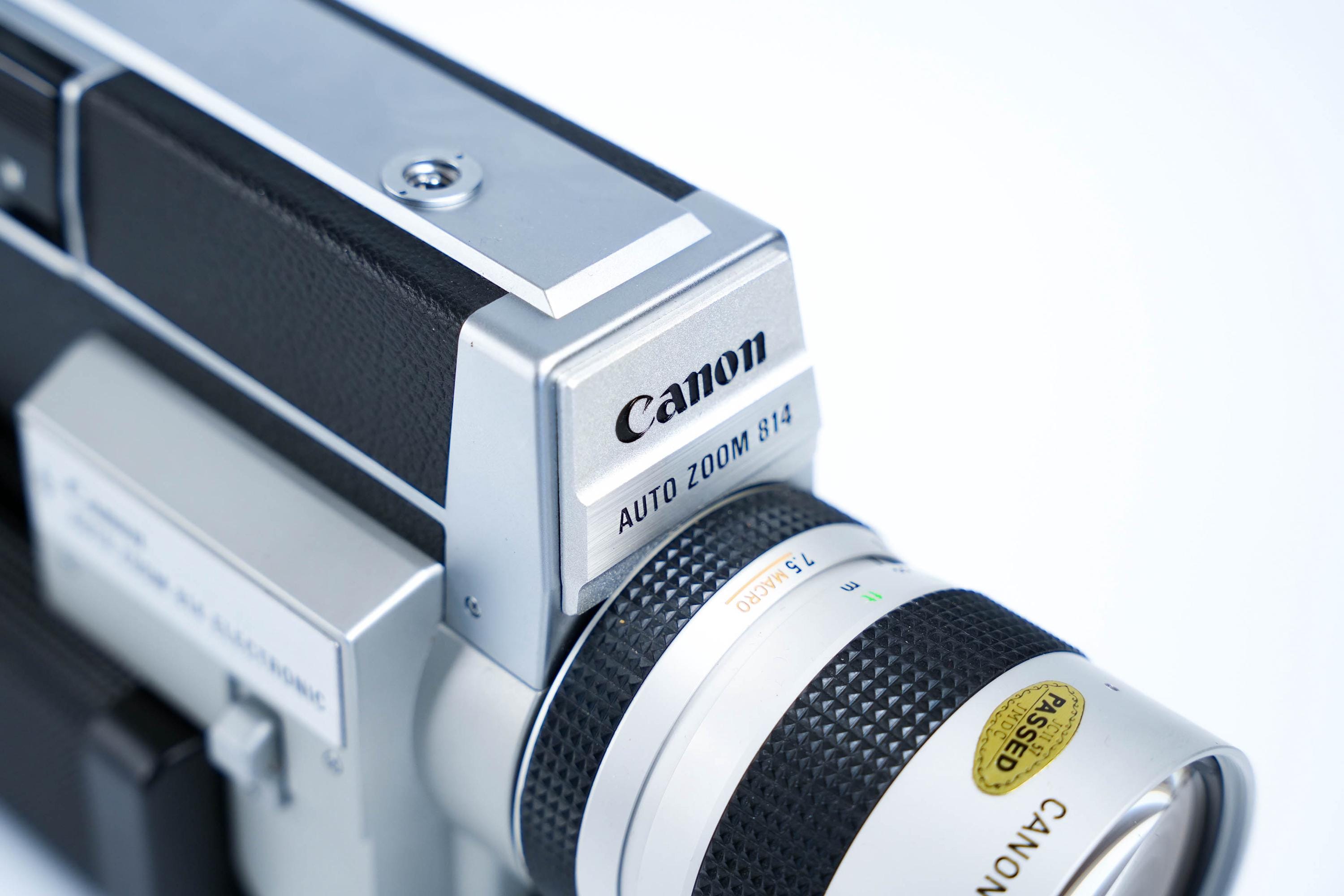 キヤノン オートズーム 814 電子式スーパー8フィルムカメラ 1973年製