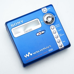 ソニー MZ-N707 – ネットMDウォークマン – メタリックブルー – 2002年 – RM-MZ2Nでフル機能